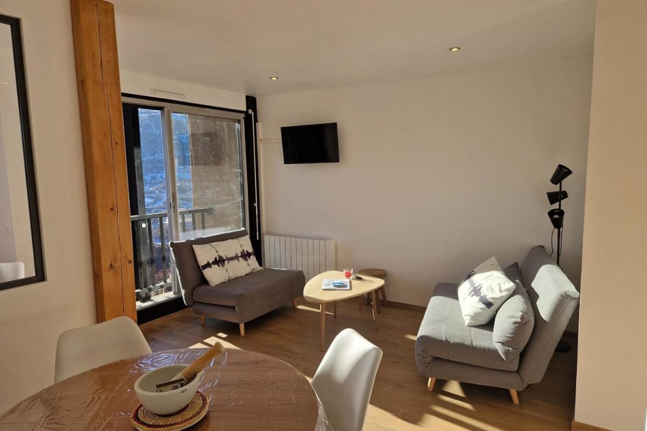Rare Pearl With An Incredible View Of All Briancon Exterior photo
