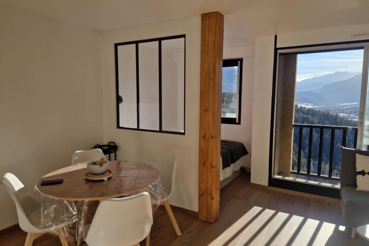 Rare Pearl With An Incredible View Of All Briancon Exterior photo
